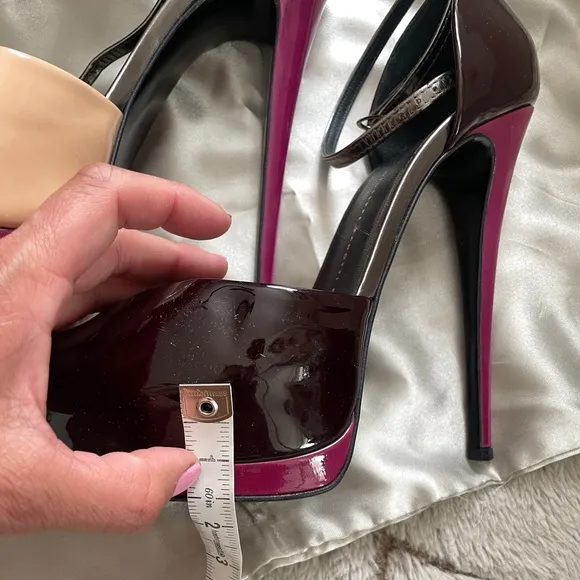 GZ Patent leather tri-color sandal