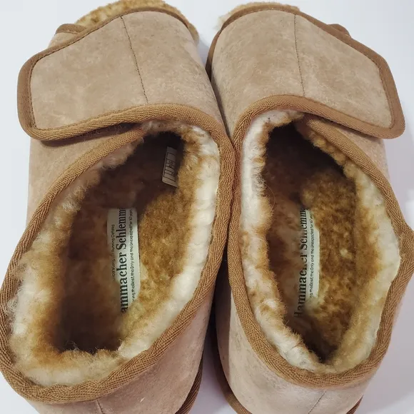 Hammacher Schlemmer Mens Adjustable Sheepskin Indoor Outdoor Slippers Size XL 11