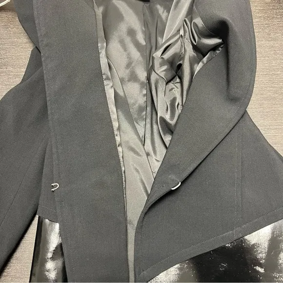 Helmut Lang Black Angora Blend Faux Patent Leather Trim Blazer Size: 8