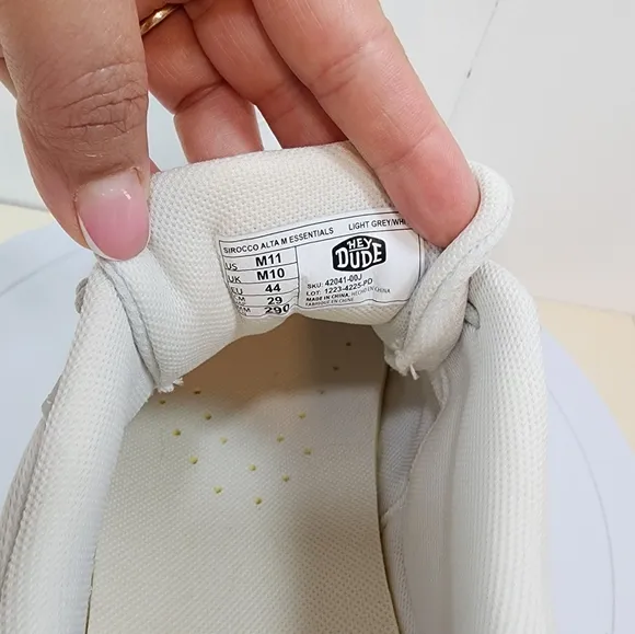 HEYDUDE  Slip-On shoes size 11
