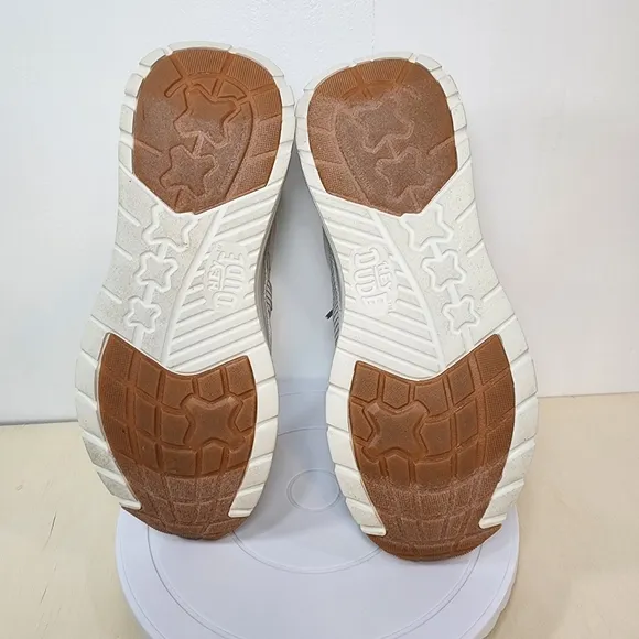 HEYDUDE  Slip-On shoes size 11