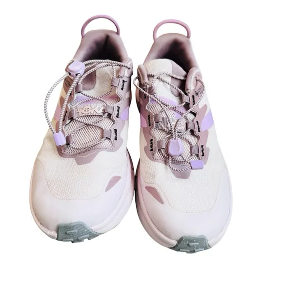HOKA Women's Transport GTX sneaker Shoes in pink/light purple EUC