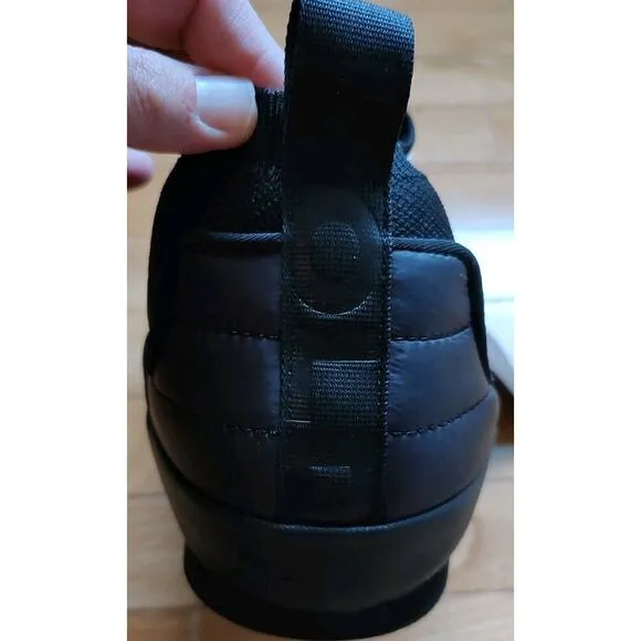 Holden OuterWear Quilted Puffy Slip On Shoes Black - Large NWT