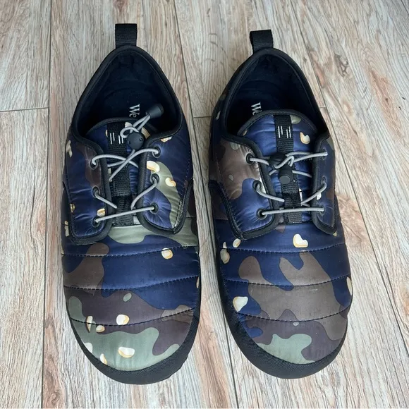 HOLDEN PUFFY SLIP-ON SHOES Sz L Men’s 10-12 Nylon Water Repellent Camouflage