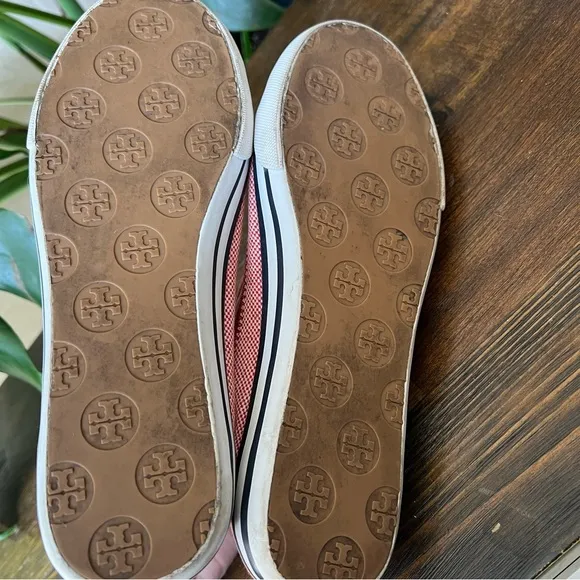 💕Host Pick💕Tory Burch Channing Red Patent Leather/Canvas Flats Hardly Used!