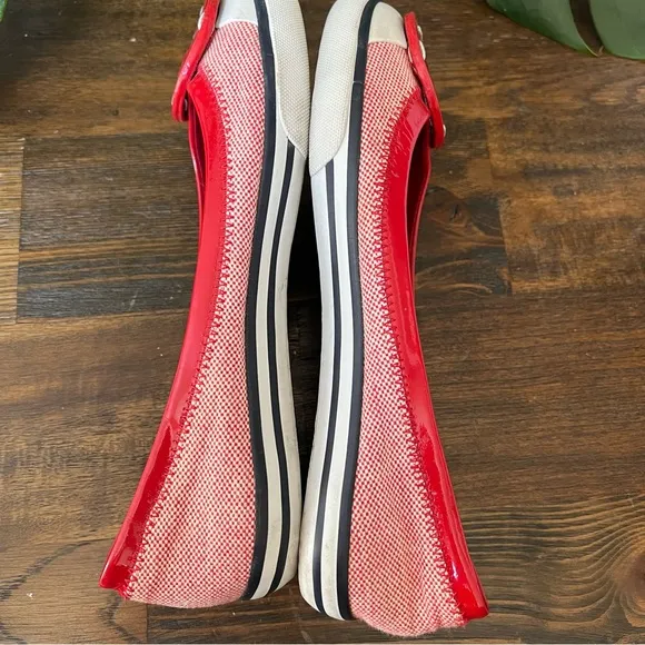 💕Host Pick💕Tory Burch Channing Red Patent Leather/Canvas Flats Hardly Used!