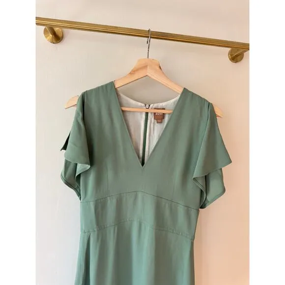 HUGO BOSS Dawinga Slim Fit Sage Green Dress Size 4