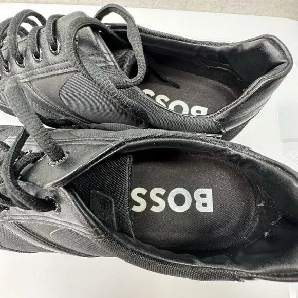 Hugo BOSS Men's Saturn Sneakers All Black Leather Low Top Shoes Sz 44 / US 11‎