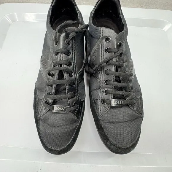 Hugo BOSS Men's Saturn Sneakers All Black Leather Low Top Shoes Sz 44 / US 11‎
