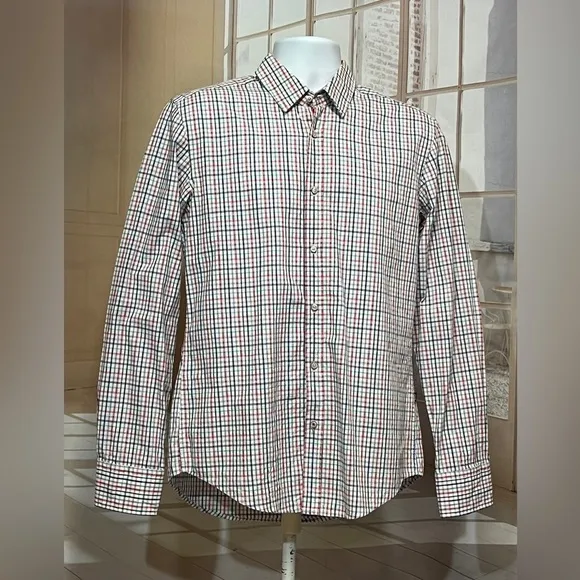 HUGO BOSS Slim Fit long sleeve plaid button down shirt size‎ M