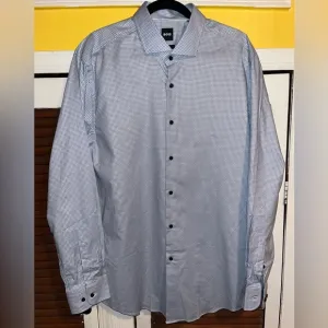 Hugo Boss slim fit printed dress shirt