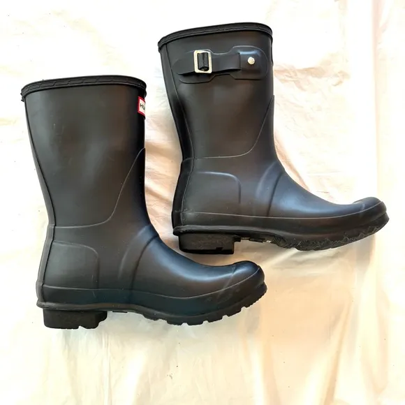 Hunter original boots short insulated waterproof black SZ 7 Worn Once