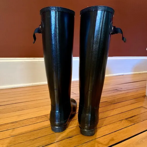HUNTER Original Women's Tall Waterproof Rain Boots | Gloss Black | 8