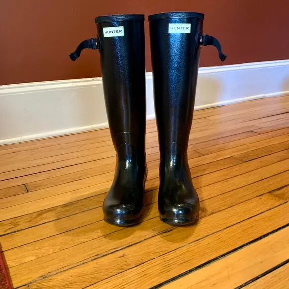 HUNTER Original Women's Tall Waterproof Rain Boots | Gloss Black | 8
