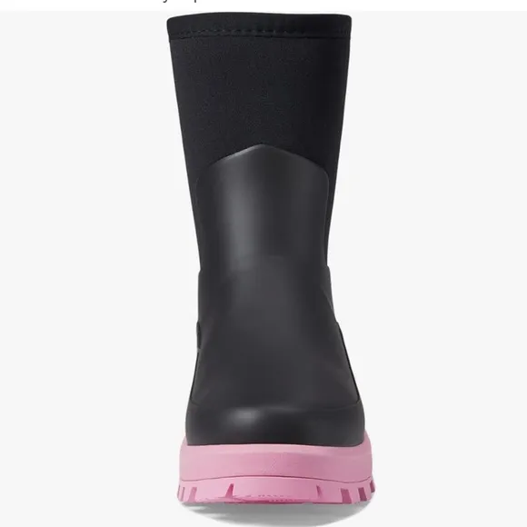 HUNTER Women's City Explorer Short Rain Boots, black/pink fizz, size 5–NWT