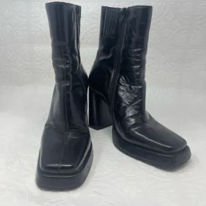 Jeffery Campbell Black Leather Side Zip Square Toe Maximal-Lo Ankle Boots Size 9