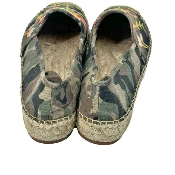 Johnny Was Floral Embroidered Espadrille Sneaker Flat Shoes Green Size 6 NWOT