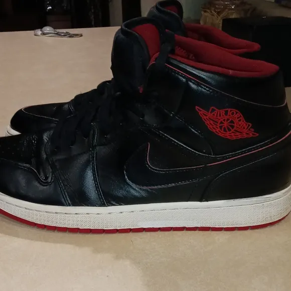 Jordan 1 sb