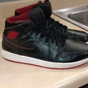 Jordan 1 sb
