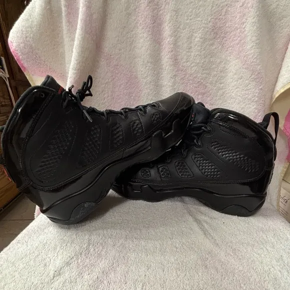 Jordan 9 RetroBred Patent Mens Size 13