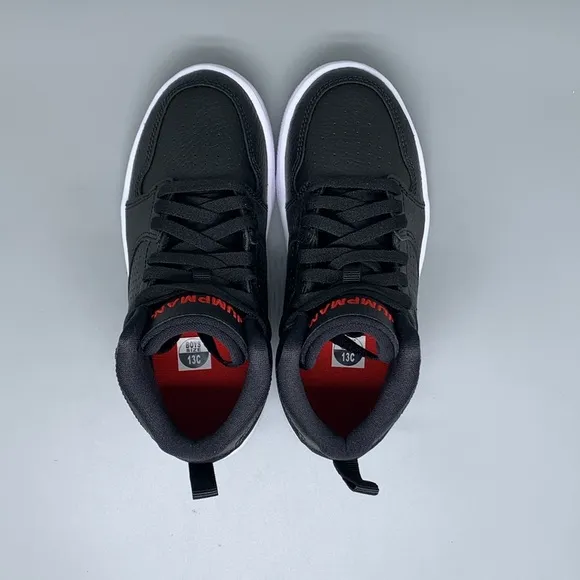Jordan Access PS Black Gym Red Shoes AV7943-001 Kids Sz 13C