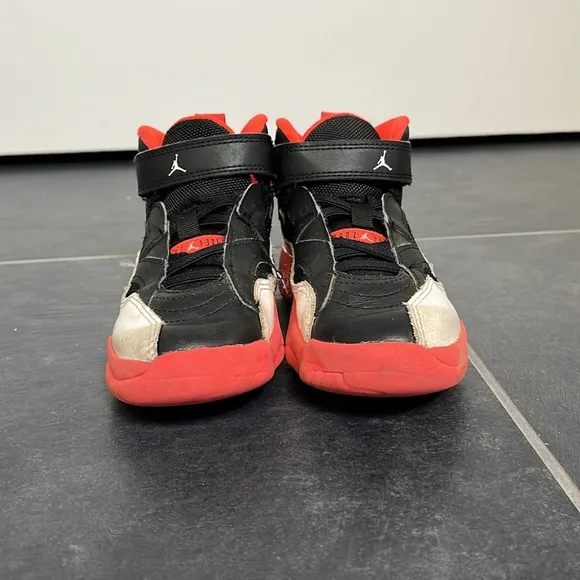 Jordan boys Preschool Air Jordan JUMPMAN TWO TREY PS 'WHITE GYM RED' size 12c