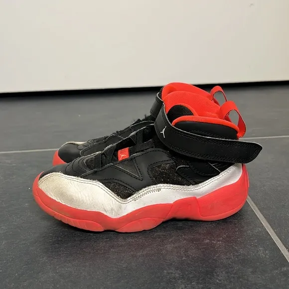 Jordan boys Preschool Air Jordan JUMPMAN TWO TREY PS 'WHITE GYM RED' size 12c