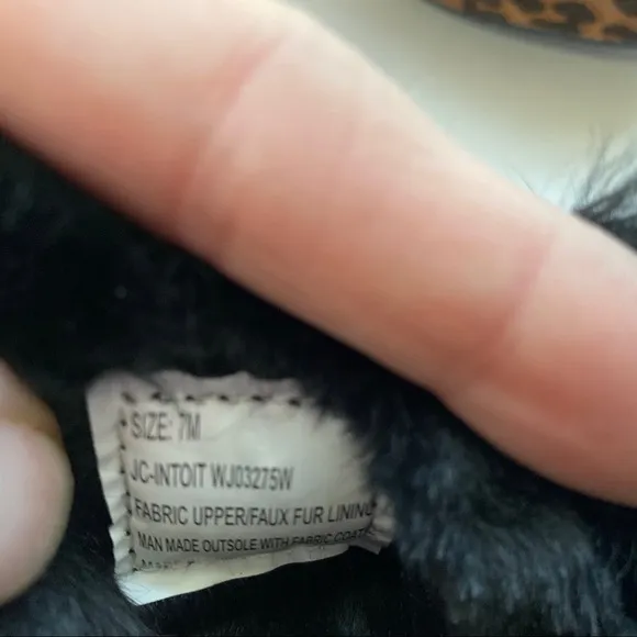 JUICY COUTURE Leopard Moccasin Slipper Faux Fur 7