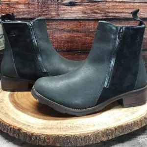 Kamik Womens Size 9 Isabella Lo Waterproof Leather Ankle Boots Black $140