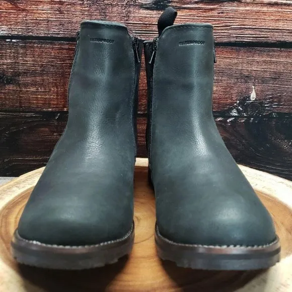 Kamik Womens Size 9 Isabella Lo Waterproof Leather Ankle Boots Black $140