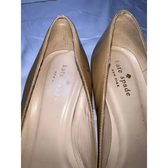 Kate Spade New York Shoes Size 6.5 Tan Patent Block Heel Pump Black Jeweled Toe