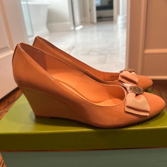 kate spade New York Wescott Fawn/Beige Patent Leather Wedge