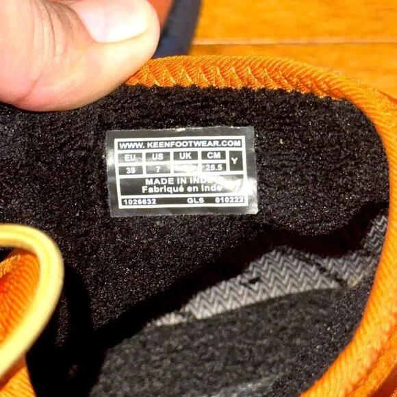 Keen Boy's Youth Howser II Waterproof Orange Chukka Boots Sz 7