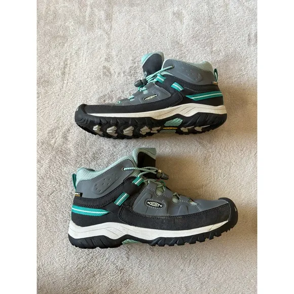 Keen Targhee Mid Waterproof Hiking Boots 1019836 Youth Size 6