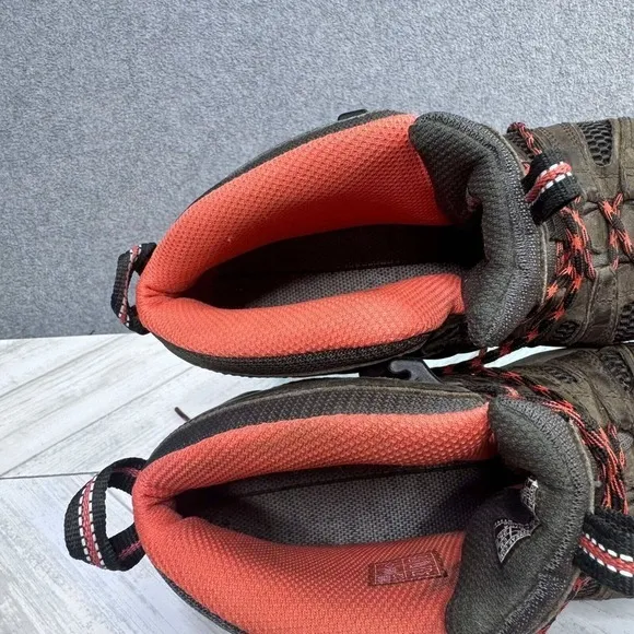 Keen Voyageur Men's Size 8.5 Mid Hiking Boots Brown‎ Leather Performance Boots
