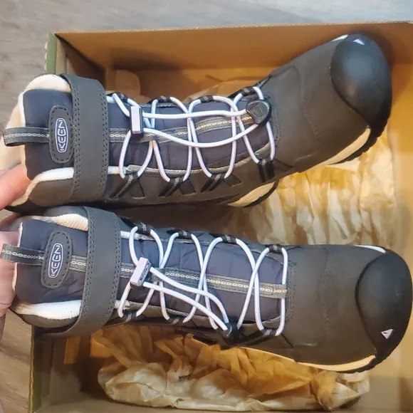 Keen waterproof kids boots