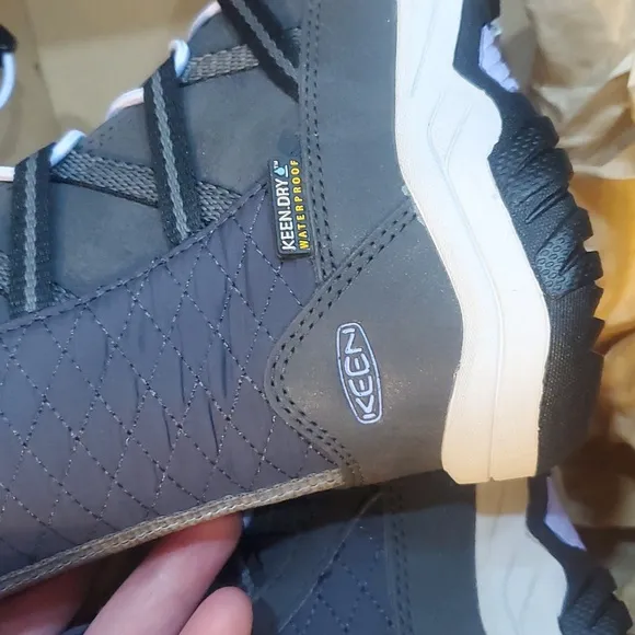 Keen waterproof kids boots