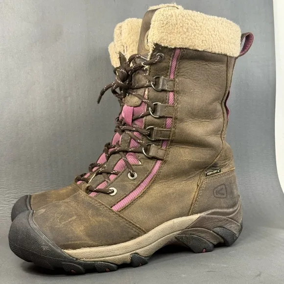 Keen Women's Black Hoodoo High Lace Up Waterproof boots size 8.5