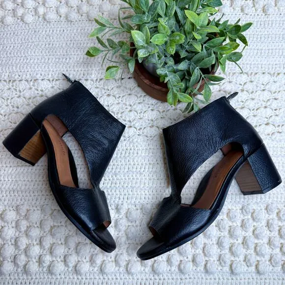 KENNETH COLE GENTLE SOULS NEW Women's 9.5 Roan Leather Heeled Sandal Shoes Black