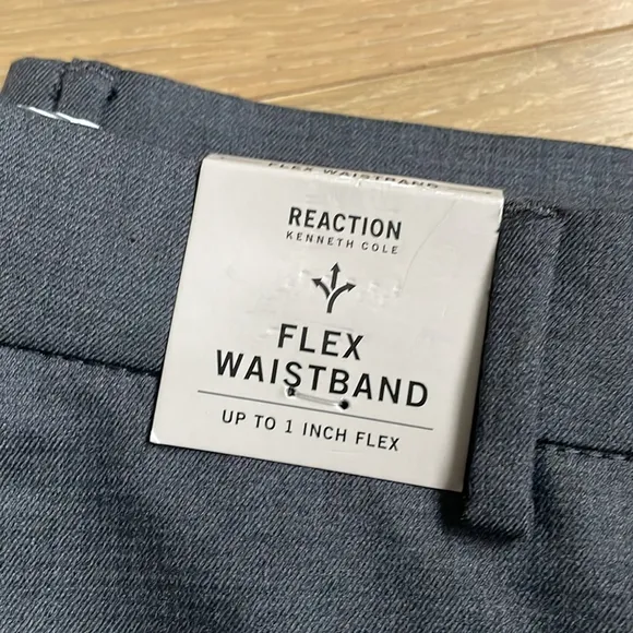 Kenneth Cole Reaction Men’s Stretch Slim Fit Charcoal Suit Dress Pants 32Wx32L