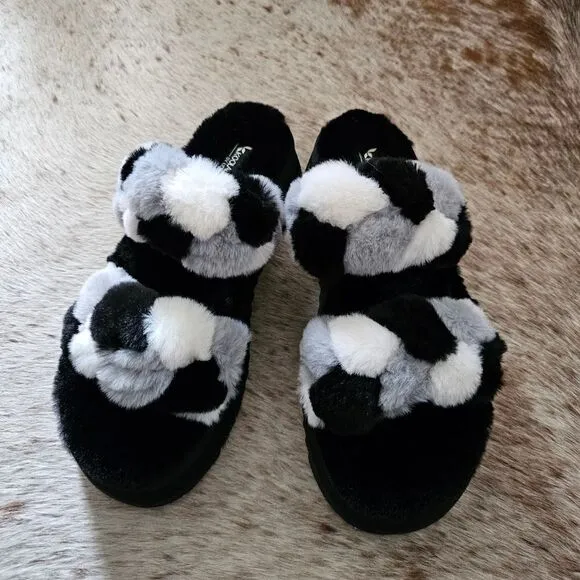 Koolaburra by UGG Ya-Baby Women's Platform Slide Slippers Black &amp; Grey NEW