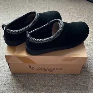 Koolaburra Slippers