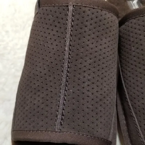 KOOLABURRA by UGG Dawsen Men's Slippers in Chocolate Brown