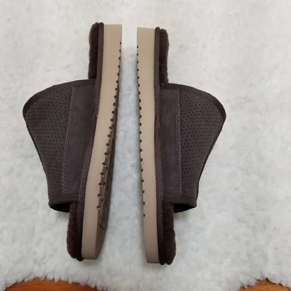 KOOLABURRA by UGG Dawsen Men's Slippers in Chocolate Brown