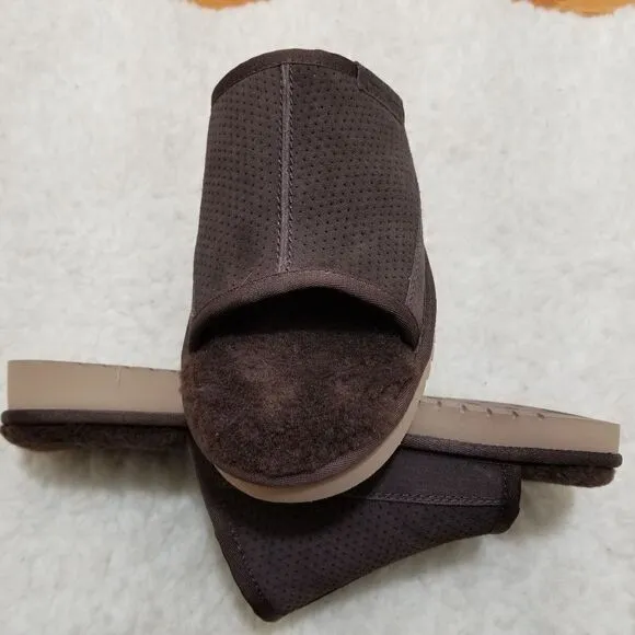 KOOLABURRA by UGG Dawsen Men's Slippers in Chocolate Brown
