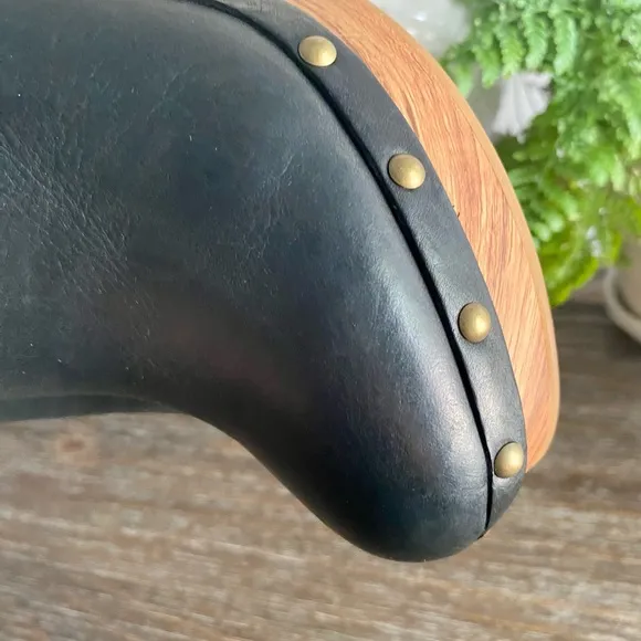 Kork Ease Black Leather Women's STUDDED Clogs Size 7 New