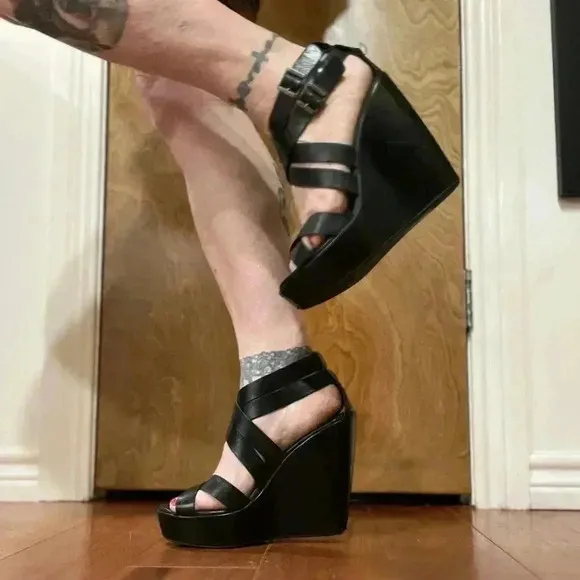 Kork-Ease Hailey Strappy Platform Wedge Sandals Shoes Black Leather 9 40.5