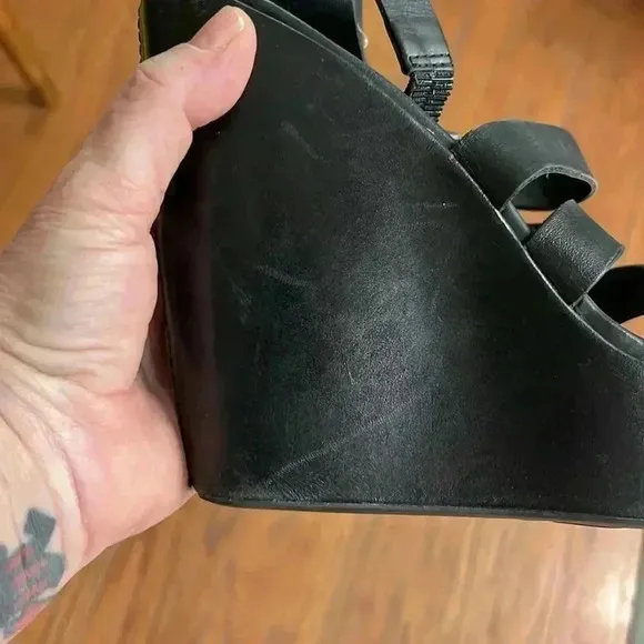 Kork-Ease Hailey Strappy Platform Wedge Sandals Shoes Black Leather 9 40.5