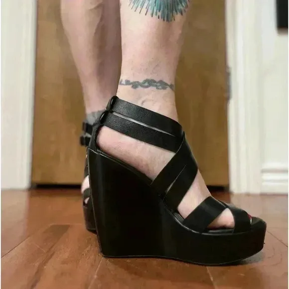 Kork-Ease Hailey Strappy Platform Wedge Sandals Shoes Black Leather 9 40.5