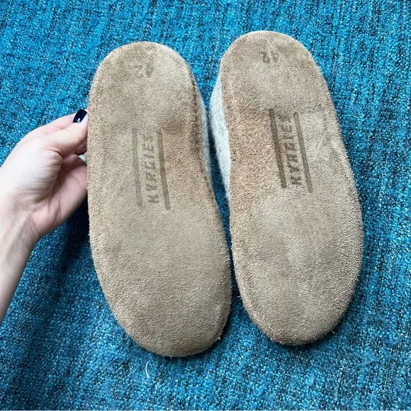 Kyrgies Indoor Wool Slippers in Oatmeal Slip on Mules 42